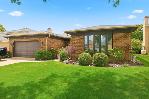 759 Yorkshire Ln, Des Plaines, IL, 60016-7538 | Card Image