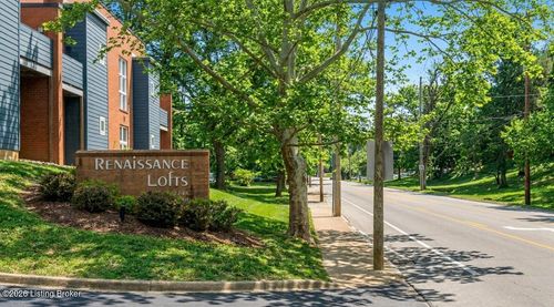 201-2745 Grinstead Dr, Louisville, KY, 40206-2899 | Card Image