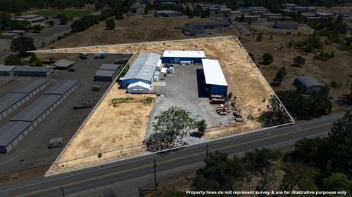 5887 Monument Dr, Grants Pass, OR, 97526-8514 | Card Image