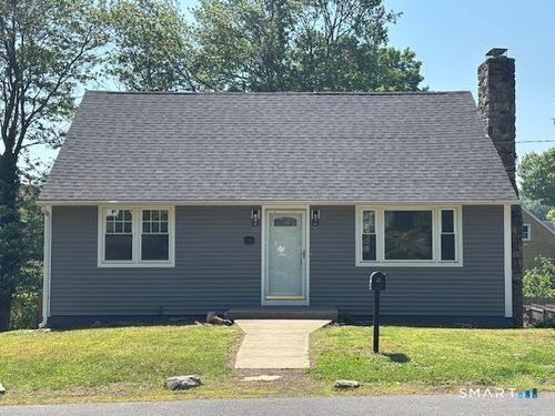 366 Harmony St, Bridgeport, CT, 06606-3831 | Card Image