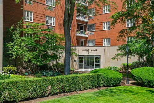 apt-226-4601 5th Ave, Oakland, PA, 15213-3651 | Card Image