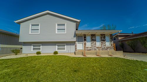 840 Appletree Dr, Schererville, IN, 46375-2231 | Card Image