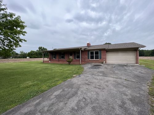 2398 Turkey Creek Rd, Tullahoma, TN, 37388-6590 | Card Image