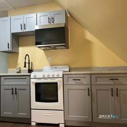 76-78 Baltimore St, Hartford, CT, 06112 | Card Image