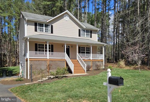 11 Cottonwood Dr, BARBOURSVILLE, VA, 22923-2737 | Card Image