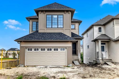 310 Montrose Cres Se, High River, AB, T1V0L1 | Card Image