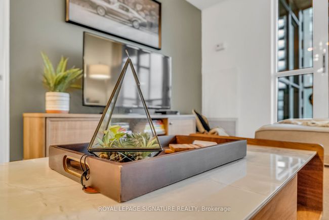 1701 - 231 Fort York Blvd, Condo with 2 bedrooms, 1 bathrooms and 1 parking in Toronto ON | Image 7