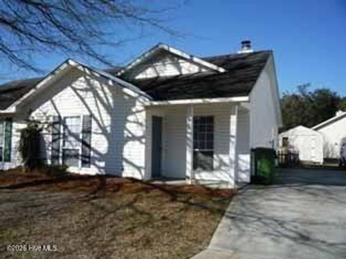 823 Varsity Dr, Wilmington, NC, 28403-8455 | Card Image