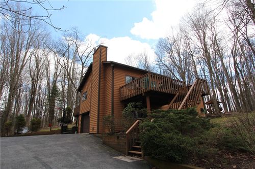 429 S Shore Trl, Central City, PA, 15926-7606 | Card Image