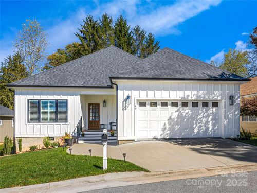 46 Fortune Ln, Brevard, NC, 28712-4497 | Card Image