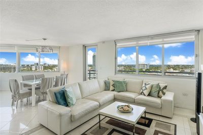 1625 - 7135 Collins Ave, Condo with 2 bedrooms, 2 bathrooms and null parking in Miami Beach FL | Image 1