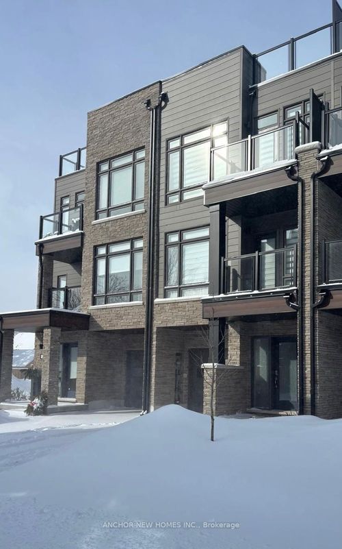 54 Wyn Wood Lane, Orillia, ON, L3V8P7 | Card Image