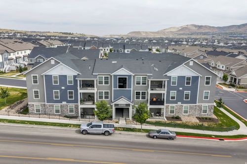 201-oo-3975 W 1530 N, Lehi, UT, 84048-6889 | Card Image