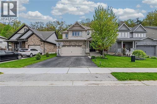 217 Woodway Trail, Simcoe, ON, N3Y0C7 | Card Image