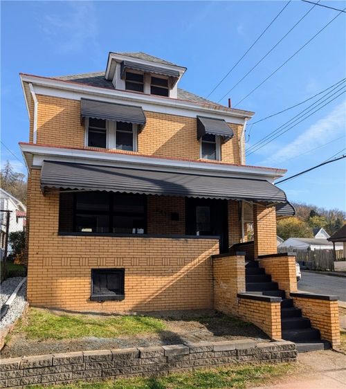 643 Indiana Ave, Glassport, PA, 15045-1502 | Card Image