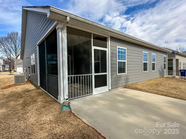 5047 Summer Surprise Ln, House other with 2 bedrooms, 2 bathrooms and null parking in Charlotte NC | Image 20