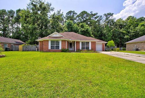 210 Easy St, Hinesville, GA, 31313-4484 | Card Image