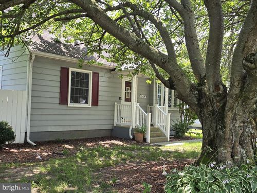 108 Lochmeath Way, DOVER, DE, 19904-6448 | Card Image