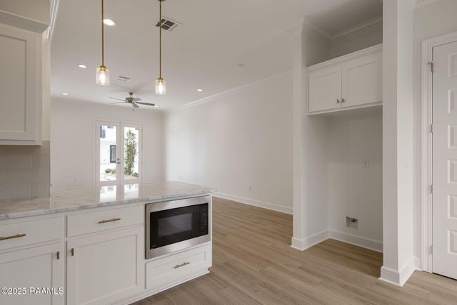 20-web-or-mls-1510 Kaliste Saloom Rd-20 | Image 7
