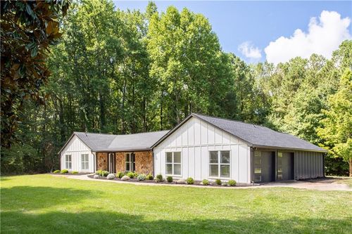6287 Silver Creek Ln, Austell, GA, 30168-5062 | Card Image
