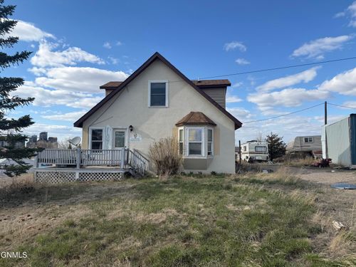301 2nd Ave E, Westby, MT, 59275-7741 | Card Image
