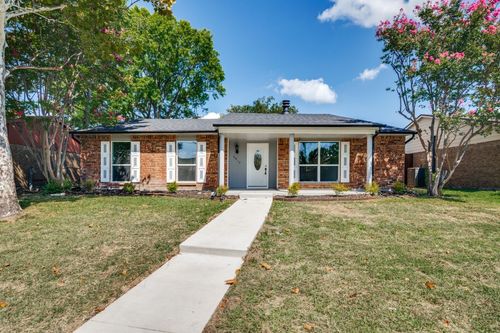 9017 Linda Vista Dr, Rowlett, TX, 75088-4424 | Card Image