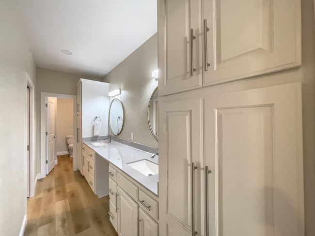 1828 Pinnacle Pt, Condo with 3 bedrooms, 2 bathrooms and null parking in HOLTS SUMMIT MO | Image 19