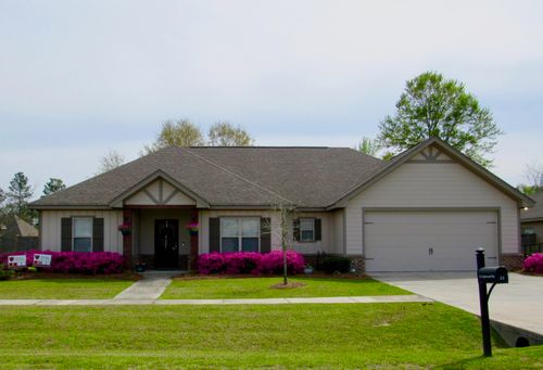 23 Castlewoods Way, Petal, MS, 39465-4513 | Card Image