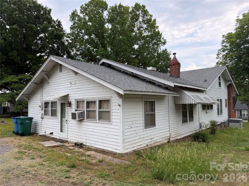 1724 Lowder St, Albemarle, NC, 28001-4427 | Card Image