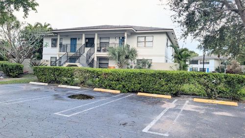 13a2-3130 Sw 20th Ter, Delray Beach, FL, 33445-7365 | Card Image