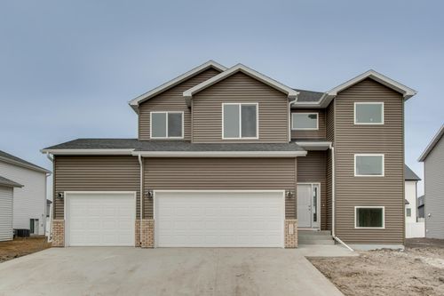 5816 James Dr W, West Fargo, ND, 58078-2970 | Card Image