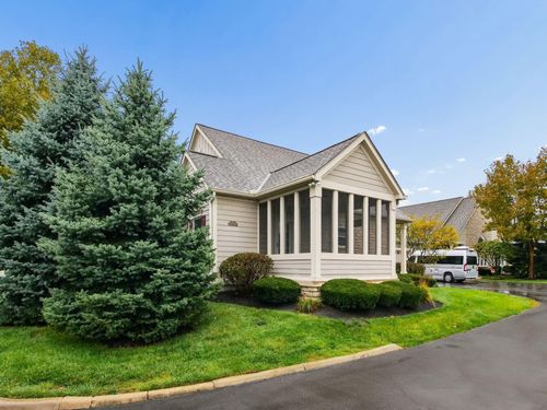 1112 Little Bear Pl, Lewis Center, OH, 43035-9731 | Card Image