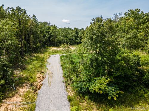 230 Merrill Ln, Deatsville, AL, 36022-2835 | Card Image