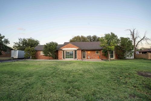 2805 Navajo Dr, Big Spring, TX, 79720-6340 | Card Image