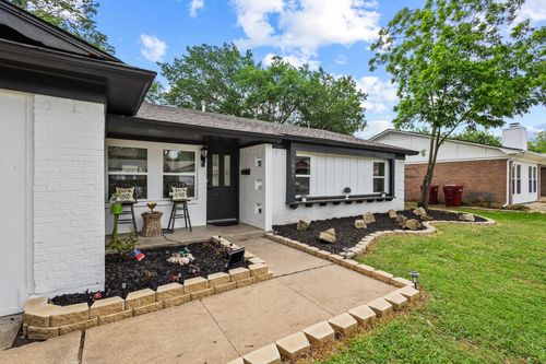 1807 W Belden St, Sherman, TX, 75092-5303 | Card Image