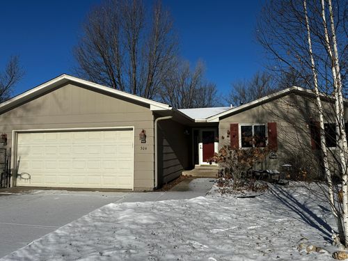 304 Linden Place S, Northfield, MN, 55057 | Card Image