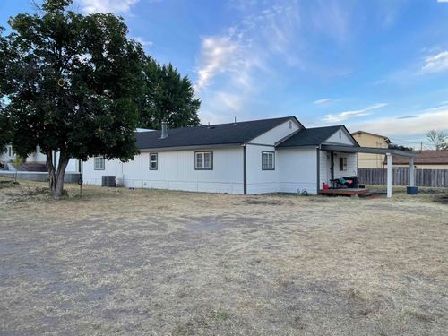 6106 Desert View Dr, West Richland, WA, 99353-9288 | Card Image