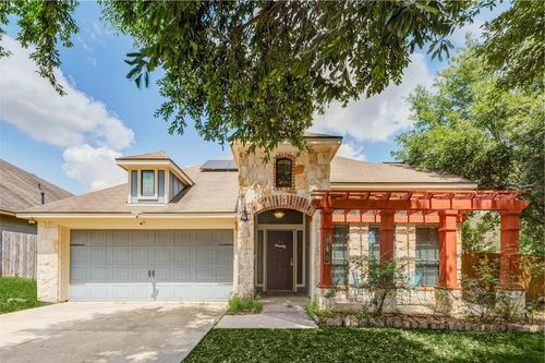 940 Oak Lynn Dr, Willis, TX, 77378-5770 | Card Image