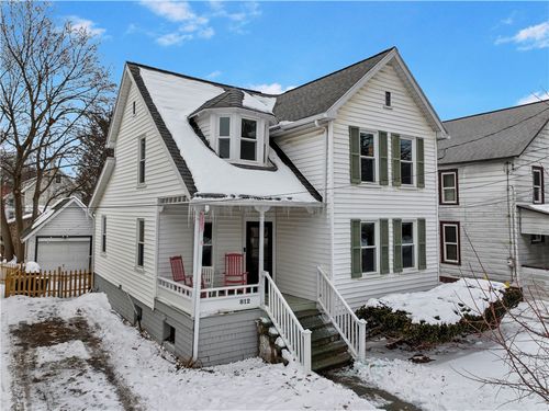 812 N Tioga St, Ithaca, NY, 14850-3658 | Card Image