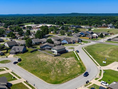 2007 Cypress Cir, Bartlesville, OK, 74006-6540 | Card Image