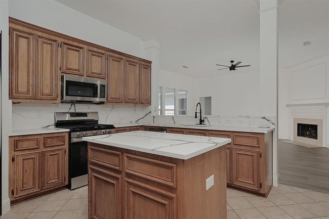 28511 Kevington Ct, House other with 4 bedrooms, 2 bathrooms and 2 parking in Spring TX | Image 11