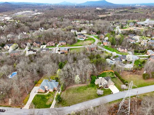 1804 Buckingham Ct, Kingsport, TN, 37660-5870 | Card Image