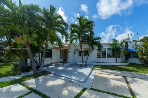 701-701 Hollywood Blvd, Hollywood, FL, 33019-1601 | Card Image