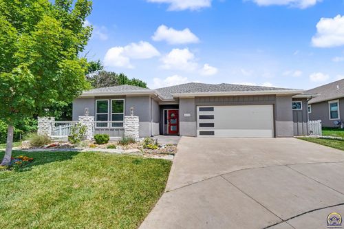 4008 Sweetclover St, Lawrence, KS, 66049-7810 | Card Image
