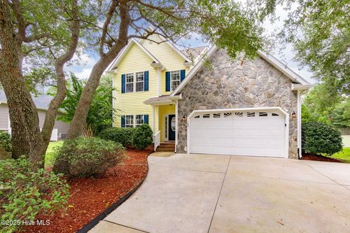 109 Bobwhite Cir, Cape Carteret, NC, 28584-9776 | Card Image