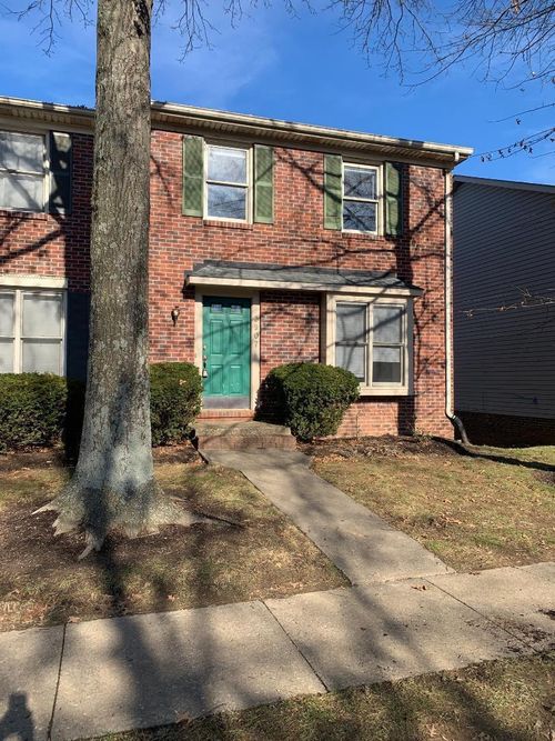 3907 Kenesaw Dr, Lexington, KY, 40515-1102 | Card Image