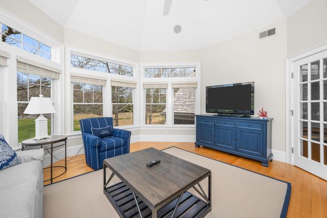 Upstairs Bonus Room | Image 22