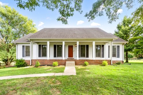 2010 Hidden Mdws, Adams, TN, 37010-8962 | Card Image