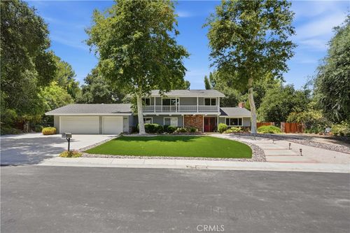 27349 Eaglehelm Dr, Canyon Country, CA, 91387-3614 | Card Image