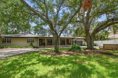 563 Madeira Avenue, TAMPA, FL, 33606 | Card Image
